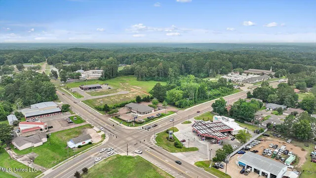 $165,000 | 1 East Northside Drive, Clinton, MS 39056