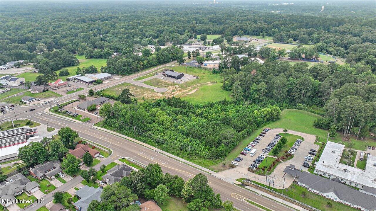 1 East Northside Drive Clinton, MS 39056 - Photo 3 of 20 05-110 Mid Point Drive