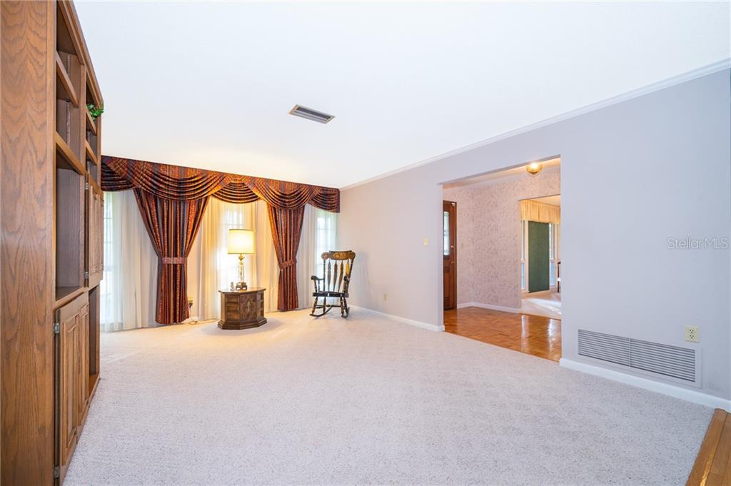 110 Spring Valley Loop Altamonte Springs, FL 32714 - Photo 23 of 47 Gallery Image 23