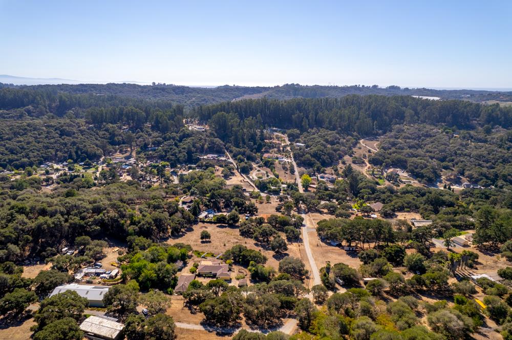 417 Maher Road Watsonville, CA 95076 - Photo 34 of 37 an aerial view of residential house and green space
