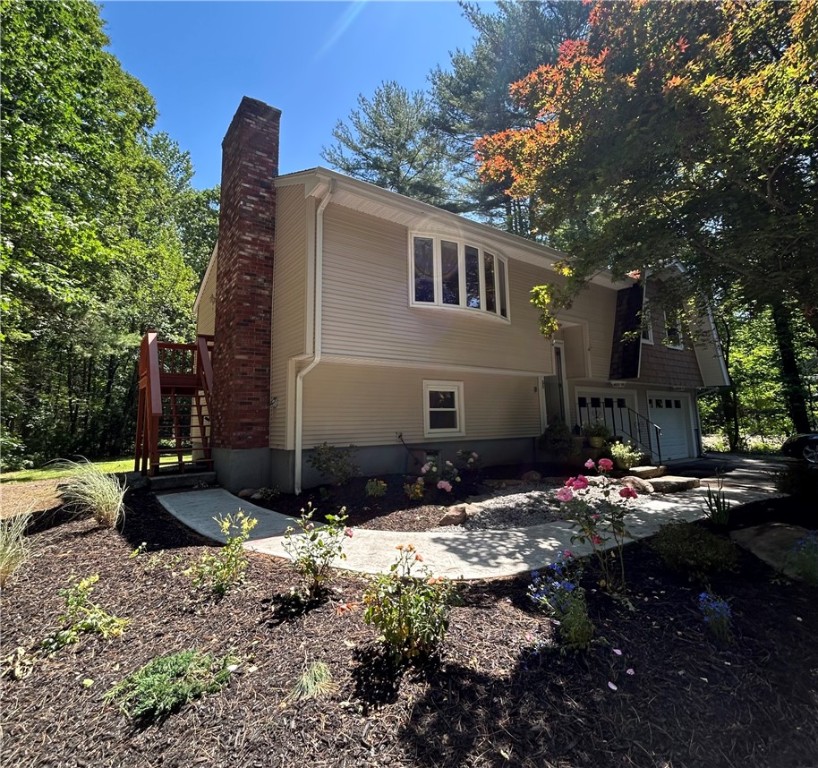 143 Smith Road Burrillville, RI 02830 - Photo 2 of 48