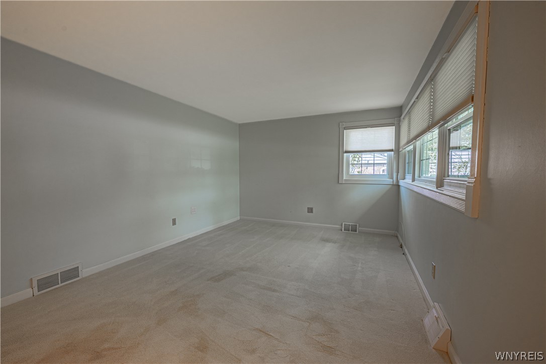 70 Westchester Road Amherst, NY 14221 - Photo 20 of 38