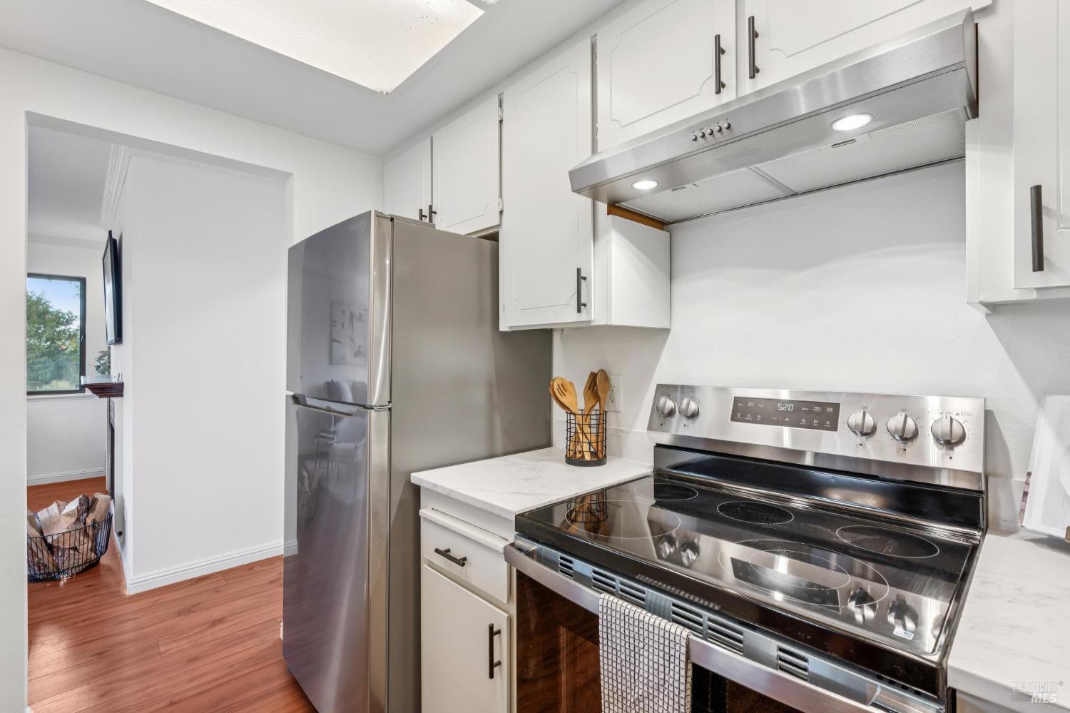 65 Scottsdale Way Novato, CA 94947 - Photo 15 of 52