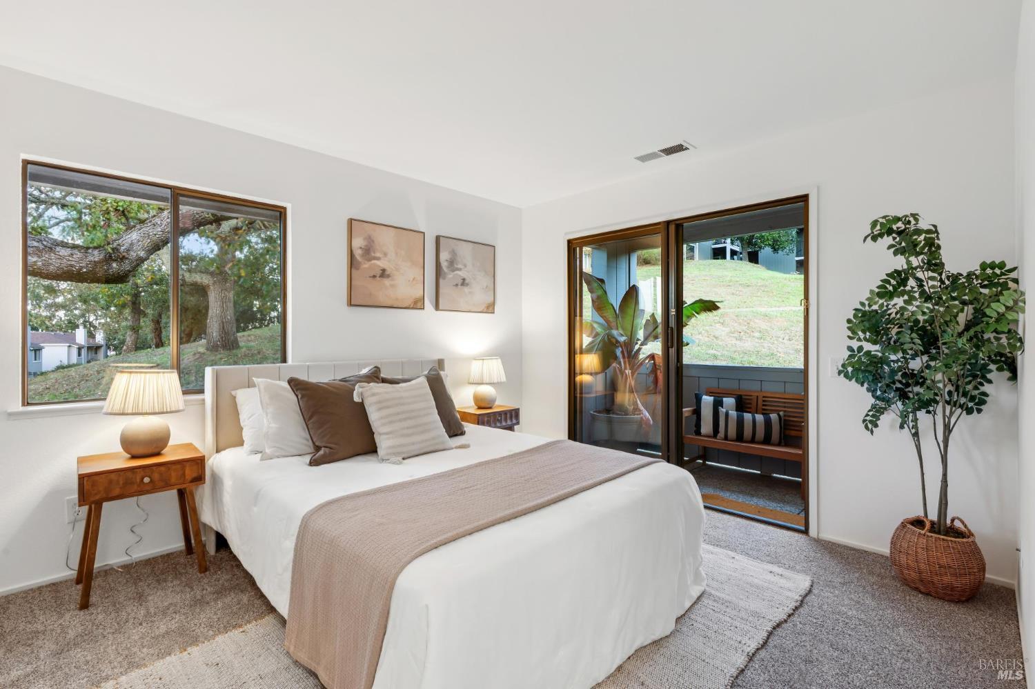 65 Scottsdale Way Novato, CA 94947 - Photo 30 of 52