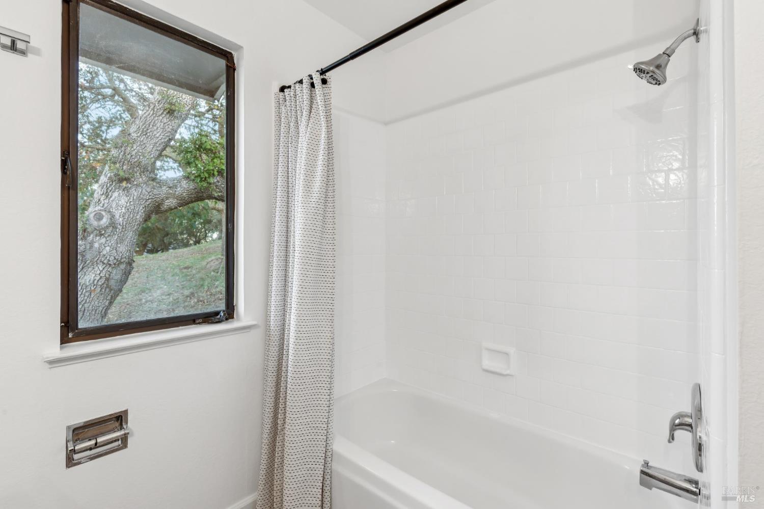 65 Scottsdale Way Novato, CA 94947 - Photo 35 of 52