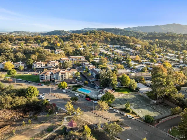 $528,000 | 65 Scottsdale Way, Novato, CA 94947