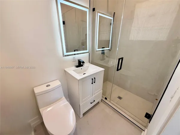 $4,500 | 1535 West Avenue, Unit 1, Miami Beach, FL 33139
