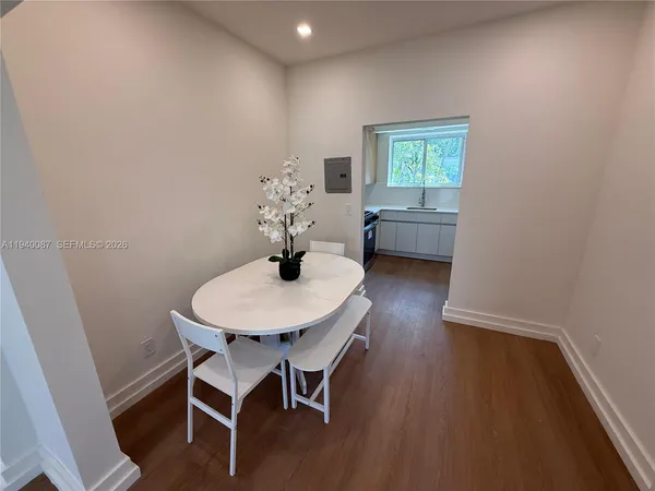 $4,500 | 1535 West Avenue, Unit 1, Miami Beach, FL 33139