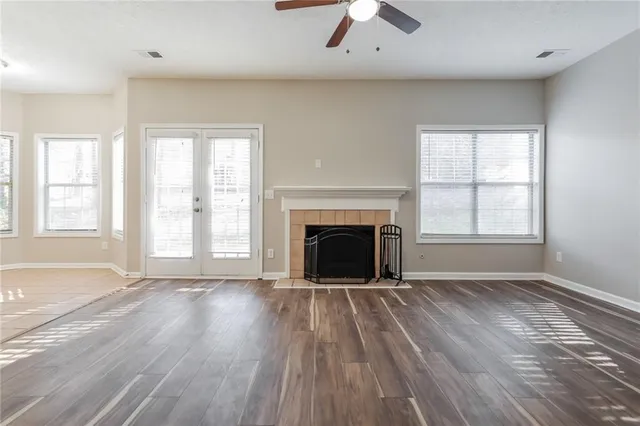 $2,015 | 652 Stonemill Manor, Lithonia, GA 30058