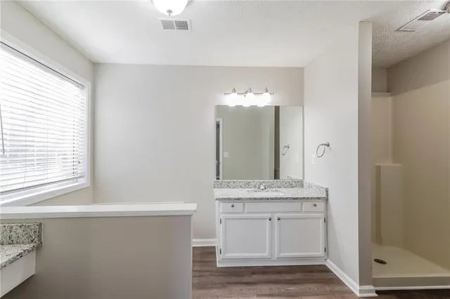 $2,015 | 652 Stonemill Manor, Lithonia, GA 30058