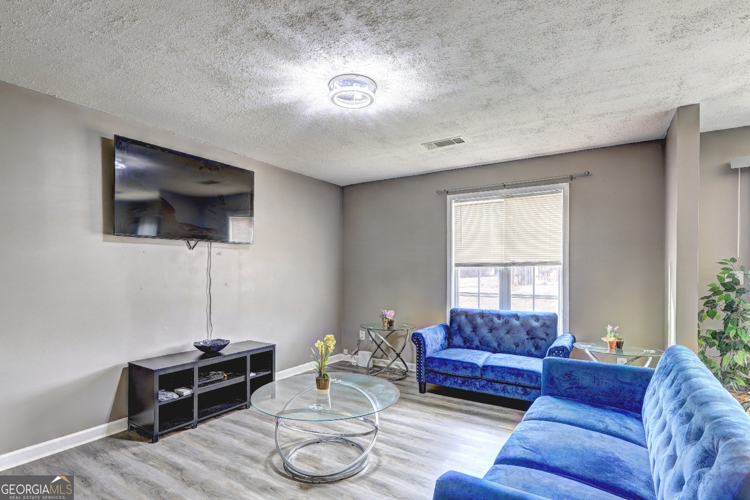 530 Parkway Road Union City, GA 30291 - Photo 3 of 13