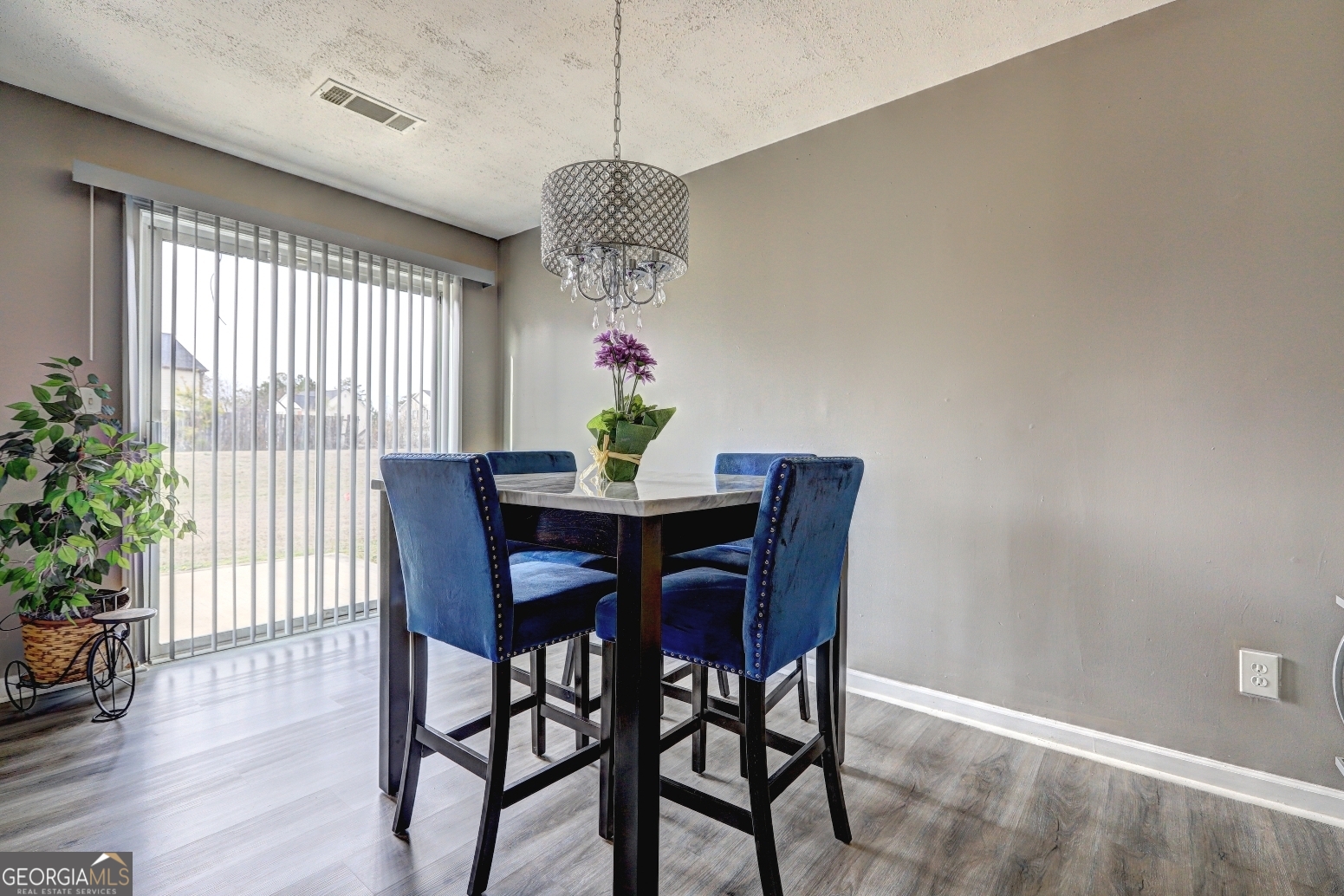 530 Parkway Road Union City, GA 30291 - Photo 4 of 13