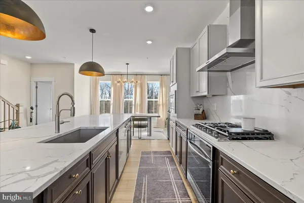 $4,400 | 42203 Jousting Terrace, Ashburn, VA 20148