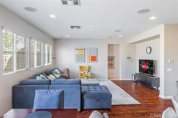 $3,795 | 16526 Braeburn Lane, Fontana, CA 92337