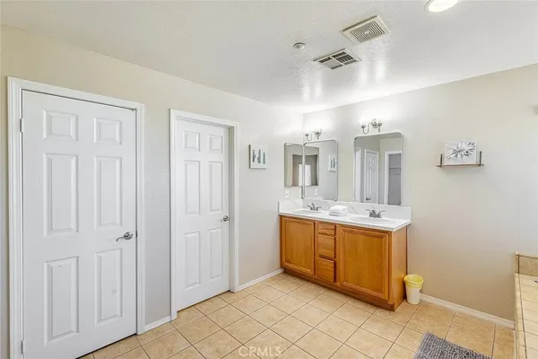 $3,795 | 16526 Braeburn Lane, Fontana, CA 92337