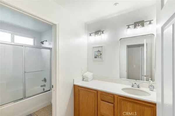 $3,795 | 16526 Braeburn Lane, Fontana, CA 92337