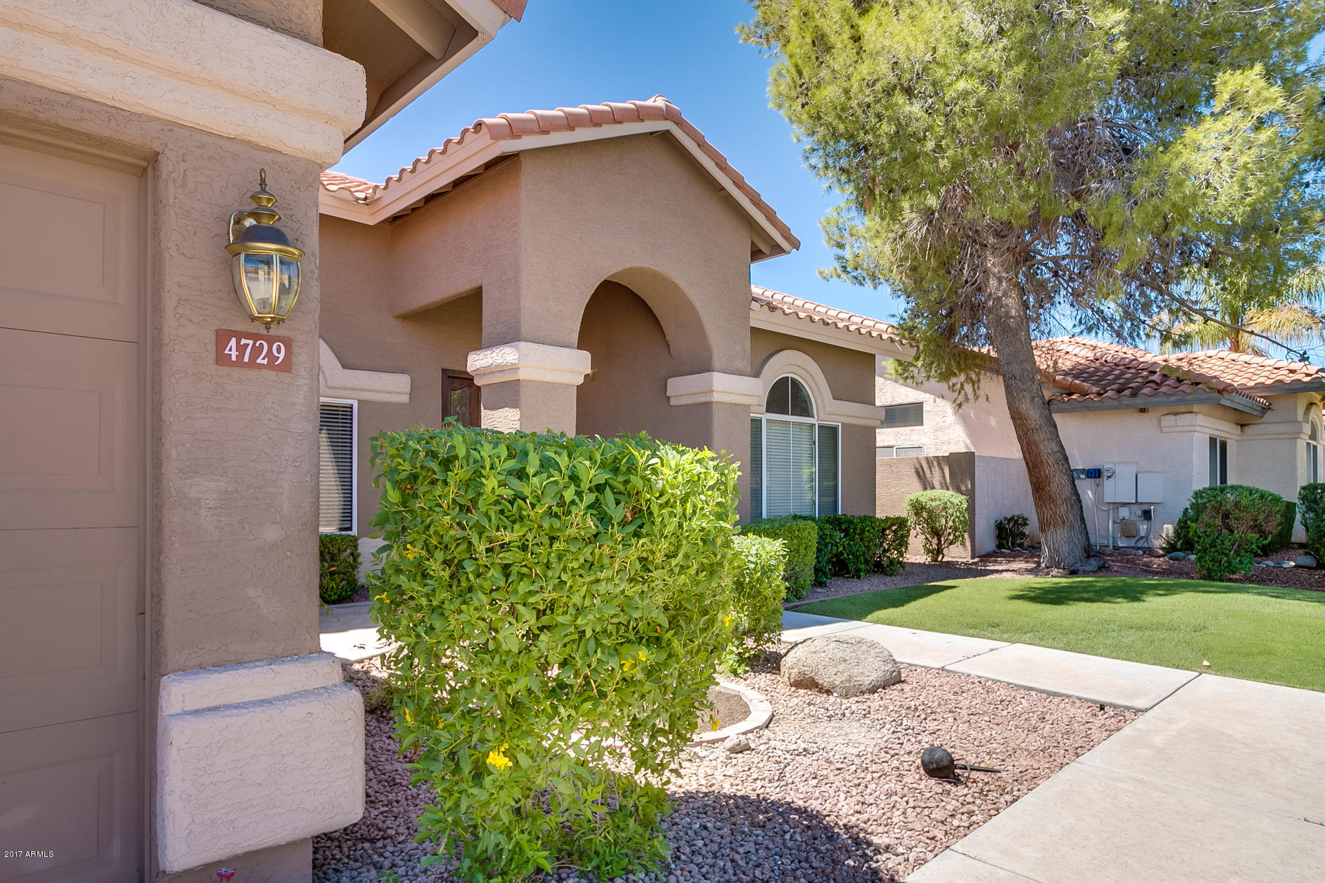 4729 East Hearn Road Phoenix, AZ 85032 - Photo 3 of 55 Hearn-03