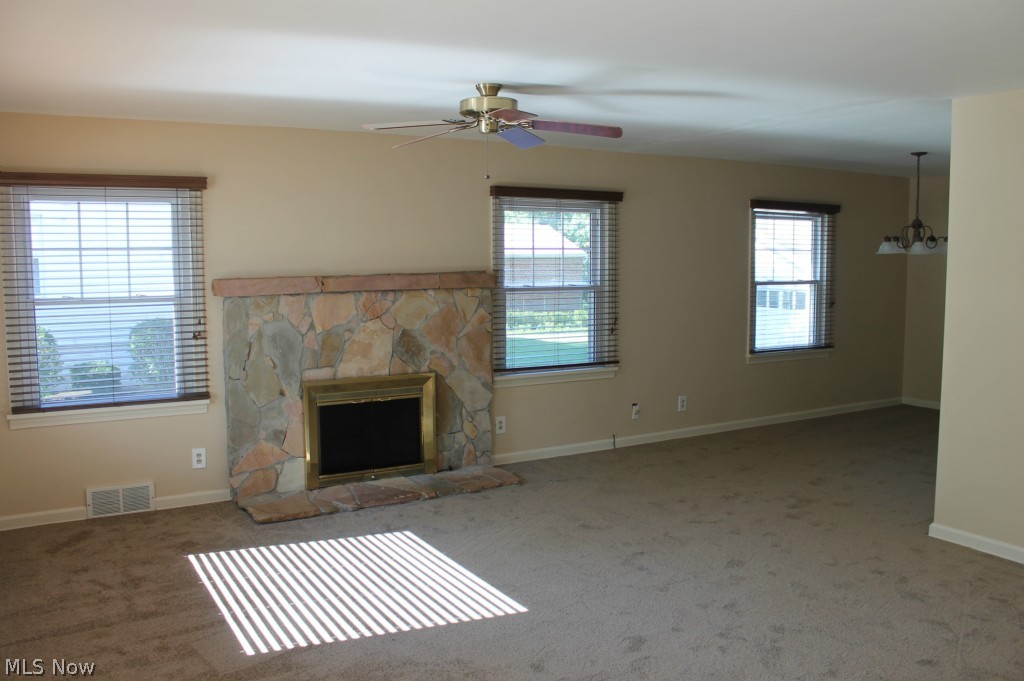 3594 Elm Road Stow, OH 44224 - Photo 5 of 25