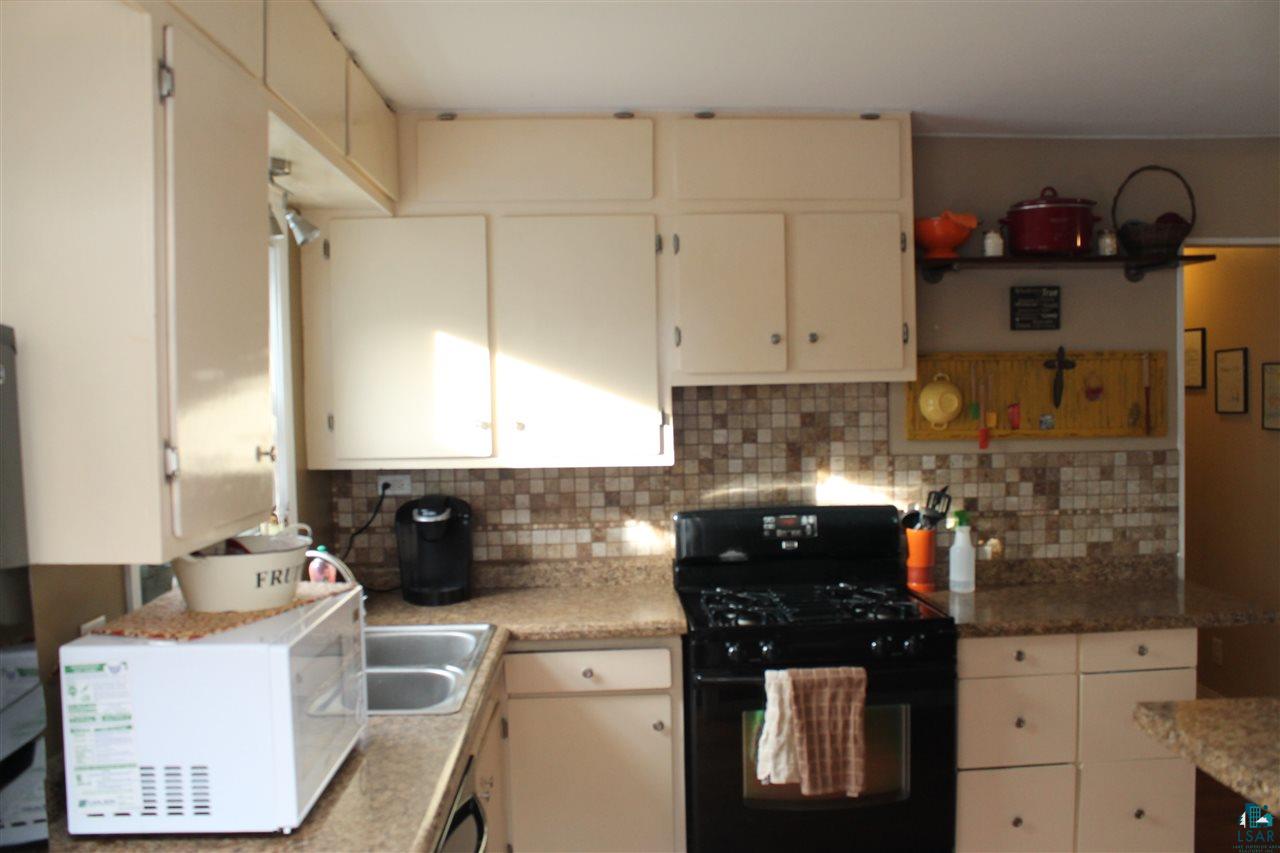 22 Oak Street Proctor, MN 55810 - Photo 8 of 23 kitchen