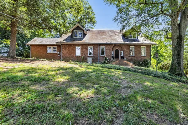 $1,450,000 | 680 South Crest Road, Chattanooga, TN 37404