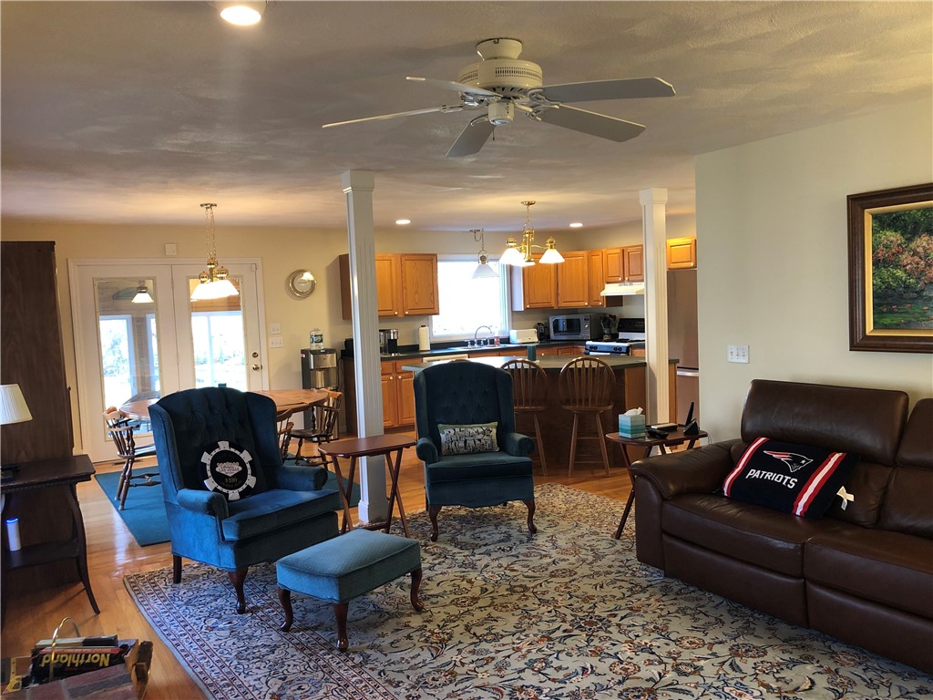 4 Spring House Lane Cumberland, RI 02864 - Photo 22 of 48 Gallery Image 22
