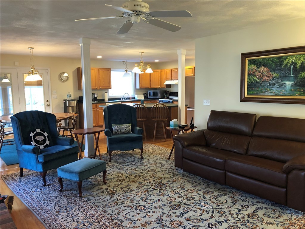 4 Spring House Lane Cumberland, RI 02864 - Photo 24 of 48 Gallery Image 24