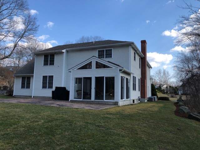 4 Spring House Lane Cumberland, RI 02864 - Photo 4 of 48 Gallery Image 4