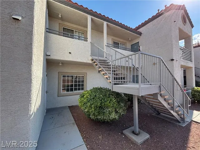 $1,195 | 3318 North Decatur Boulevard, Unit 2109, Las Vegas, NV 89130