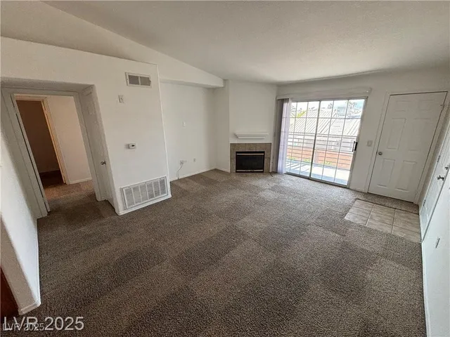 $1,195 | 3318 North Decatur Boulevard, Unit 2109, Las Vegas, NV 89130