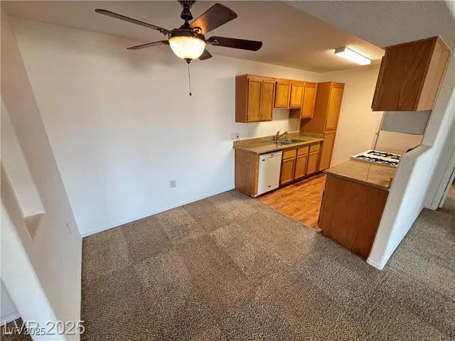 $1,195 | 3318 North Decatur Boulevard, Unit 2109, Las Vegas, NV 89130