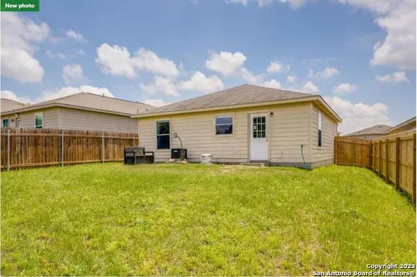 $1,495 | 11219 Pecan Canyon, San Antonio, TX 78252