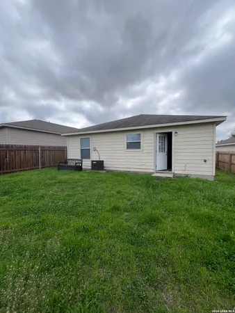 $1,495 | 11219 Pecan Canyon, San Antonio, TX 78252