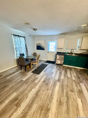 $1,495 | 11219 Pecan Canyon, San Antonio, TX 78252