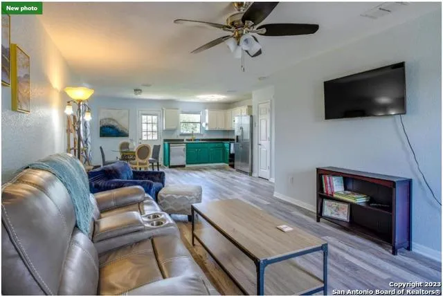 $1,600 | 11219 Pecan Canyon, San Antonio, TX 78252