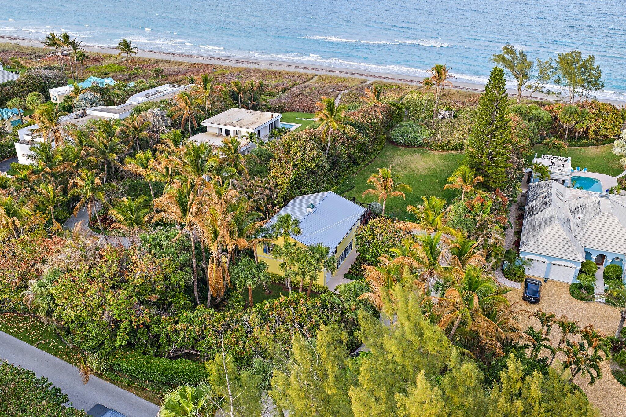 31 North Beach Road Jupiter Island, FL 33455 - Photo 1 of 66 002-31NBeachRd