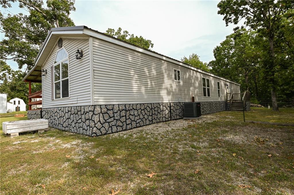 26551 Easy Street Pittsburg, MO 65724 - Photo 3 of 23