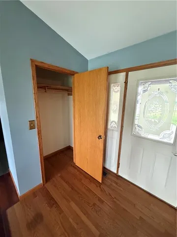 $239,000 | 1011 North Arrowhead Drive, Burlington, KS 66839