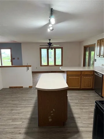 $239,000 | 1011 North Arrowhead Drive, Burlington, KS 66839