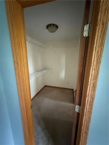 $239,000 | 1011 North Arrowhead Drive, Burlington, KS 66839