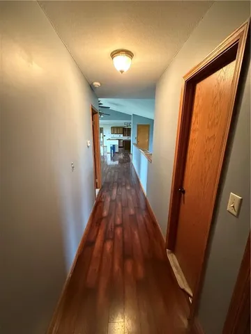 $239,000 | 1011 North Arrowhead Drive, Burlington, KS 66839