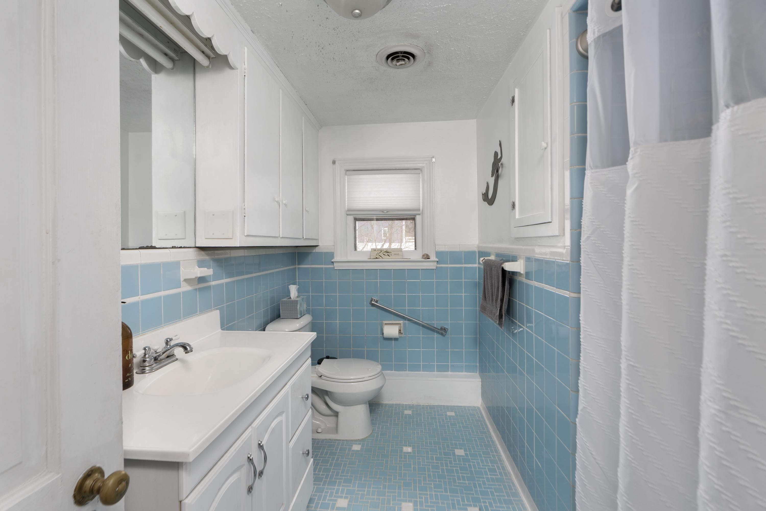 528 Locust Avenue Waynesboro, VA 22980 - Photo 33 of 47