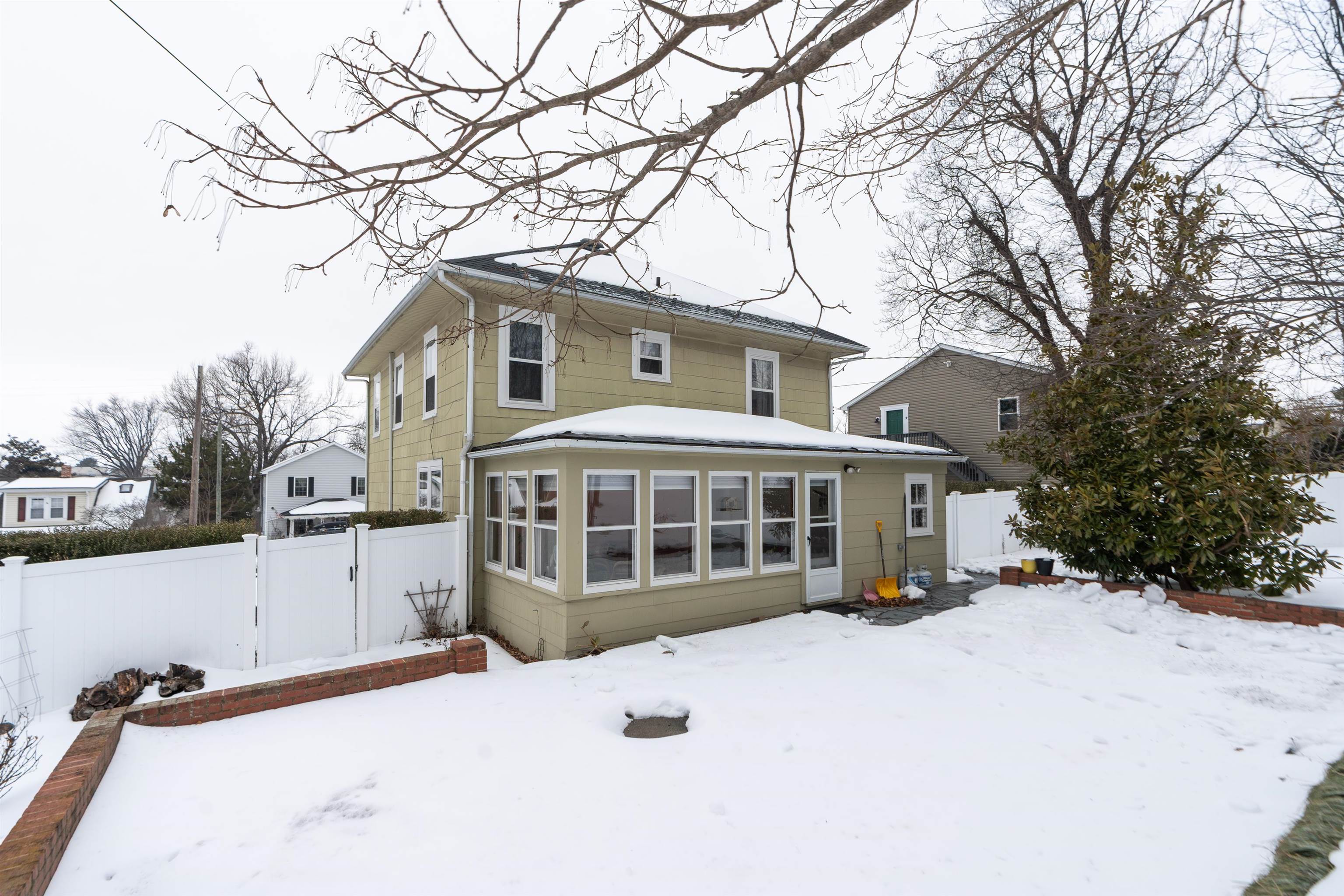 528 Locust Avenue Waynesboro, VA 22980 - Photo 40 of 47