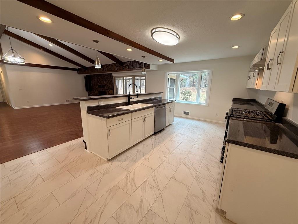 4755 Towanda Circle Atlanta, GA 30349 - Photo 15 of 42