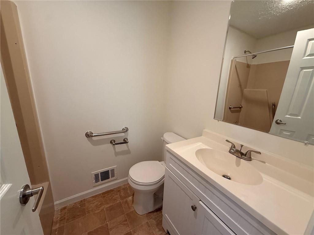 4755 Towanda Circle Atlanta, GA 30349 - Photo 29 of 42