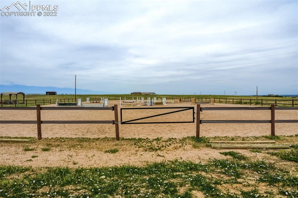 1245 South Ridge Road Castle Rock, CO 80104 - Photo 23 of 39