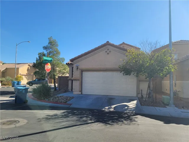 $1,800 | 8930 Partridge Hill Street, Las Vegas, NV 89148