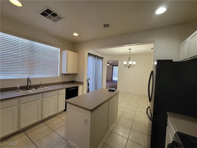 $1,800 | 8930 Partridge Hill Street, Las Vegas, NV 89148