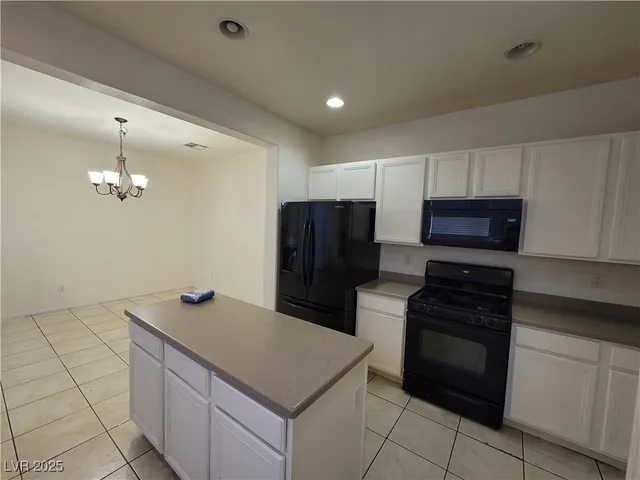 $1,800 | 8930 Partridge Hill Street, Las Vegas, NV 89148