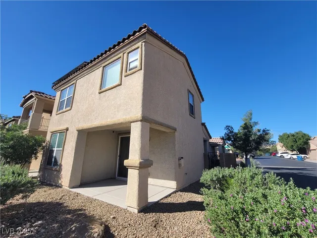 $1,800 | 8930 Partridge Hill Street, Las Vegas, NV 89148