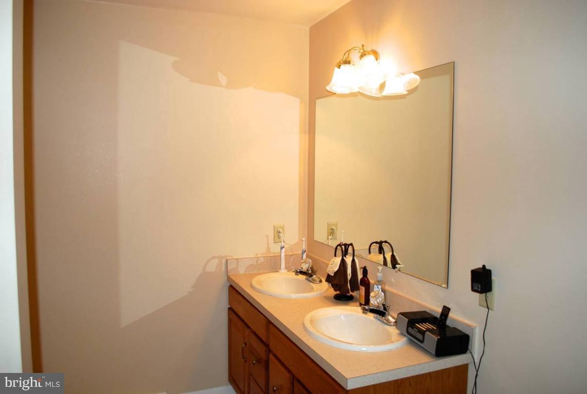 5 Spring Street Mountville, PA 17554 - Photo 17 of 18 Gallery Image 17